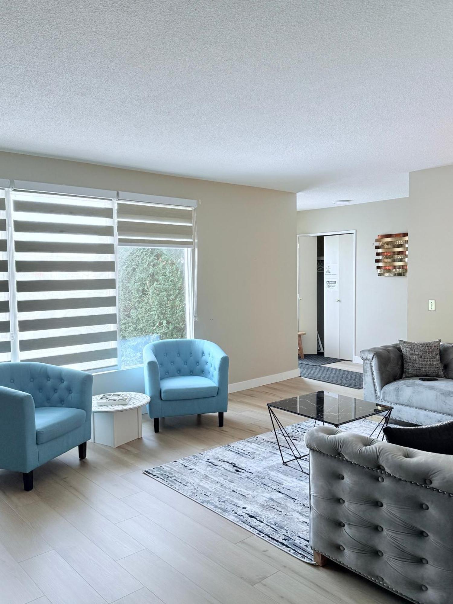Villa Comfy Corner Edmonton